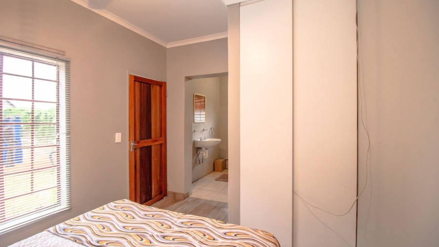 4 Bedroom Property for Sale in Olifantsnek North West